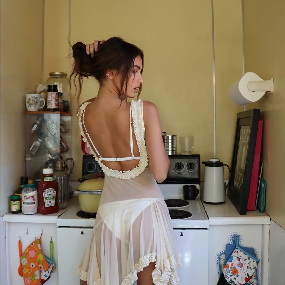 Fait Par Foutch VIVIENNE DRESS - IVORY SHEER - Picture 4 of 9